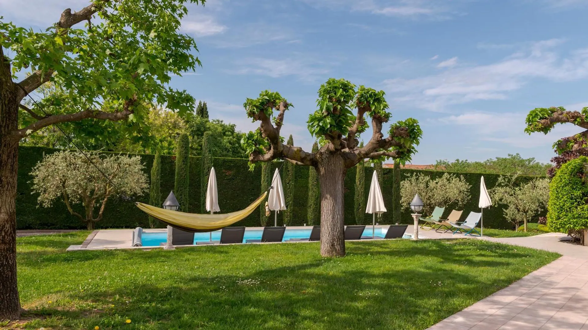 Dom wakacyjny Villa Carini With 3000 Mq Garden & Heated Pool Castelnuovo del Garda
