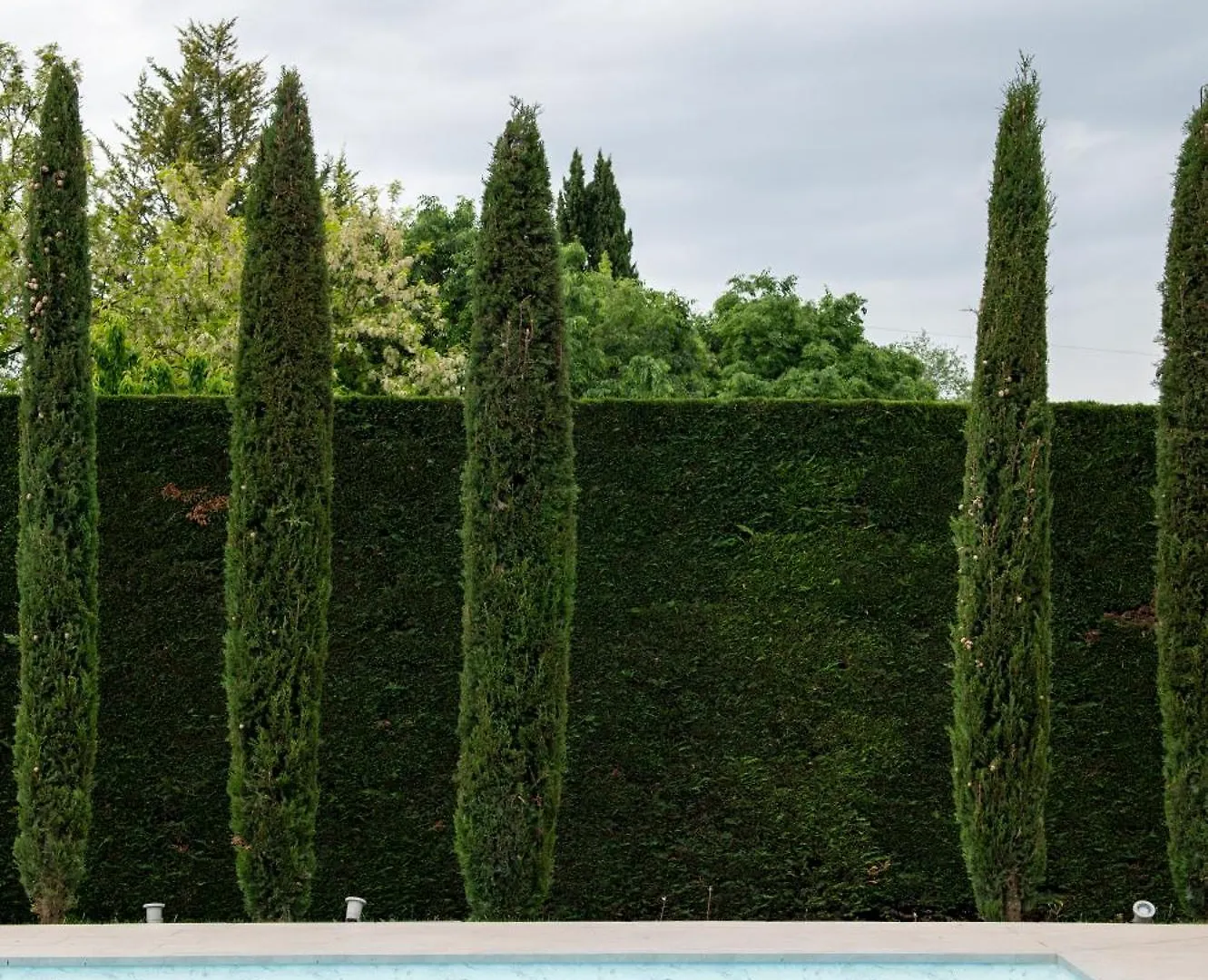 Villa Carini With 3000 Mq Garden & Heated Pool Castelnuovo del Garda